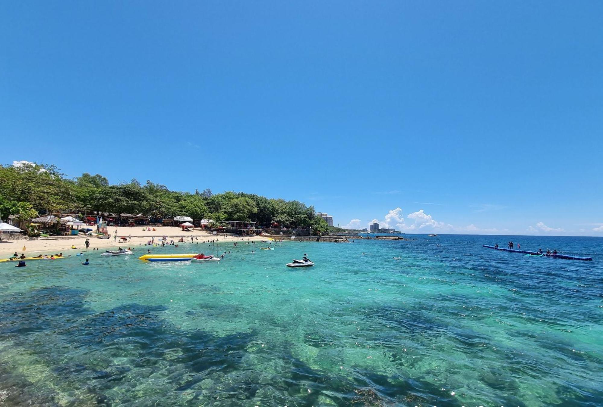 La Mirada Residences Lapu-Lapu City Eksteriør bilde