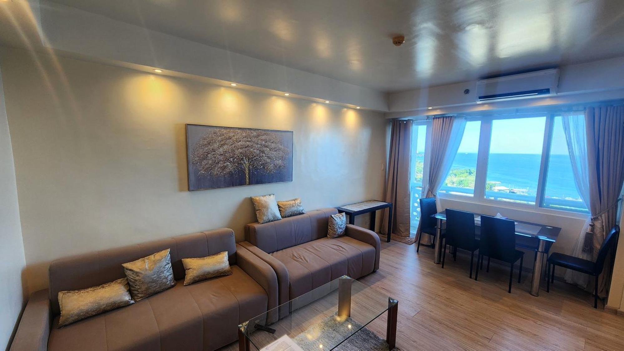 La Mirada Residences Lapu-Lapu City Eksteriør bilde
